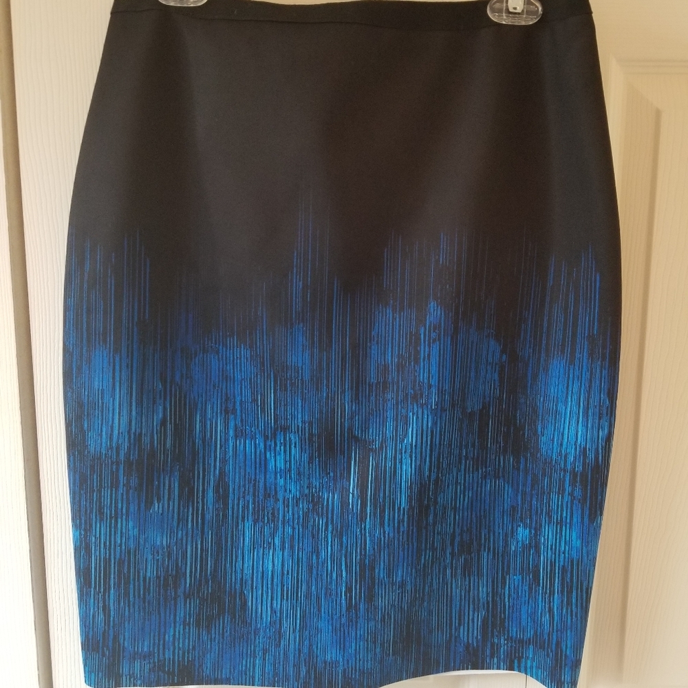 Neoprene pencil skirt, nwt!